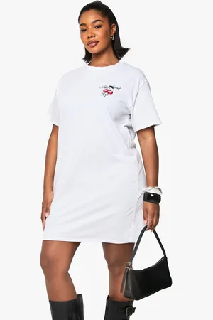 Boohoo Plus The Sweet Life Cherry Oversized T-Shirt Dress - - 24