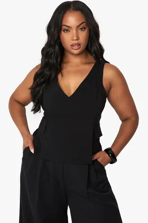 Boohoo Plus Plunge Tailored Top - - 16