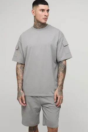 Boohoo Tall Utility Pocket Oversized Fit T-Shirt & Cargo Short Set - - 2XL