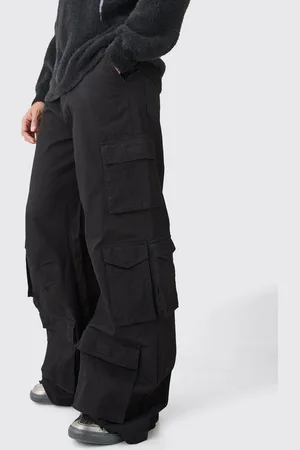 Shop Boohoo - Men' - Cargo Pants