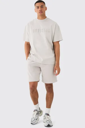Boohoo Mens Oversized Extended Neck Official Embossed T-shirt & Short Set