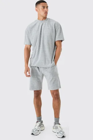 Boohoo Mens Oversized Extended Neck Towelling T-shirt & Short Set