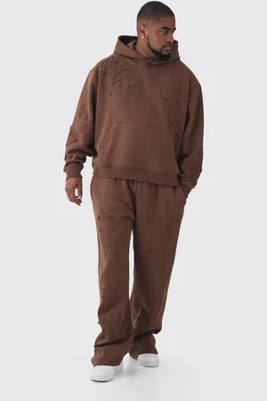 Boohoo Mens Plus Oversized Boxy Cross Applique & Relaxed Jogger Tracksuit