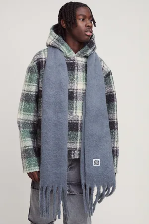 Boohoo Mens Chunky Knit Limited Edition Tab Scarf