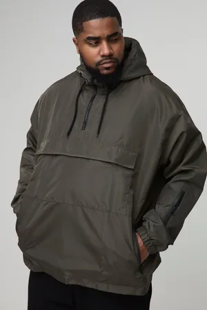 Boohoo Mens Plus Oversized Pocket Hooded Half Zip Windbreaker