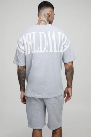Boohoo Mens Tall Oversized Worldwide Over Seam Print T-Shirt & Short Set