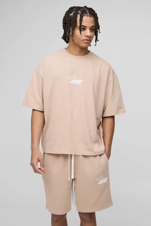 Boohoo Mens Oversized Boxy M Star T-Shirt & Gusset Short Set