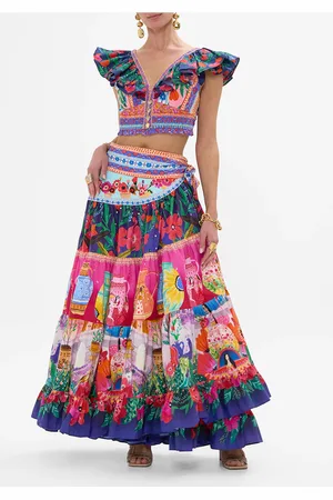 Camilla Deep V Frill Short Sleeve Top Roeqiyas Realm, S