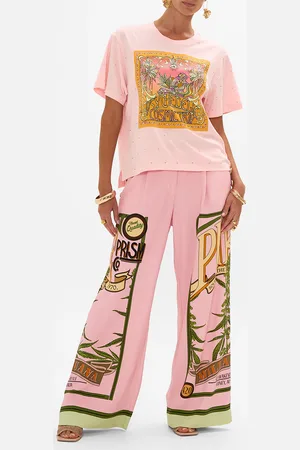 Camilla Classic Tee - Soft Pink Day Trippin, L