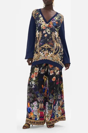 Camilla V Neck Silk Front Jumper Play Your Cards Right, S