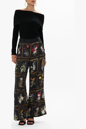 Camilla Off Shoulder Knit Top Magic in the Manuscripts, L