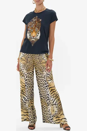 Camilla Curved Hem Fitted Tee Jaguar, S