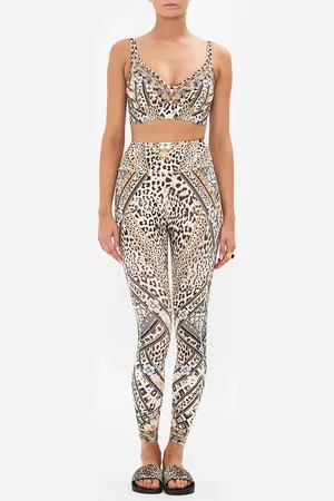 Camilla V-Neck Active Crop Mosaic Muse, XL