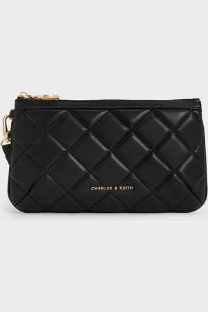 CHARLES & KEITH Cressida Quilted Wristlet