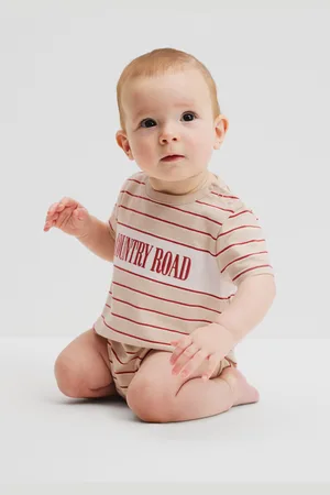 COUNTRY ROAD Girls Organically Grown Stripe Heritage T-Shirt Bodysuit Shell in Size 6-12 Months | Cotton/Elastane