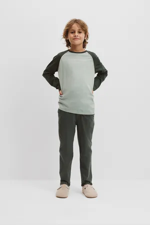 COUNTRY ROAD Boys Organically Grown Contrast Long Sleeve Logo T-Shirt Fern in Size 7 | 100% Cotton