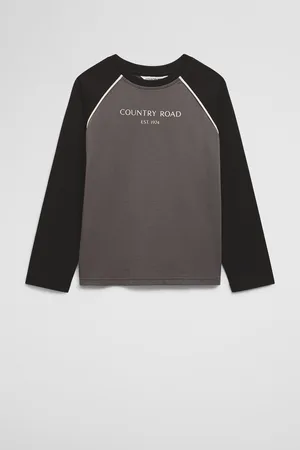 COUNTRY ROAD Boys Organically Grown Contrast Long Sleeve Logo T-Shirt Washed Charcoal in Size 7 | 100% Cotton
