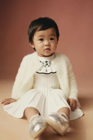 COUNTRY ROAD Girls Organically Grown Embroidered Knit Dress Marshmallow in Size 6-12 Months | Organic Cotton/Polyester