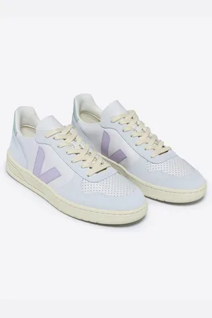 Veja V-10 LEATHER SNEAKER