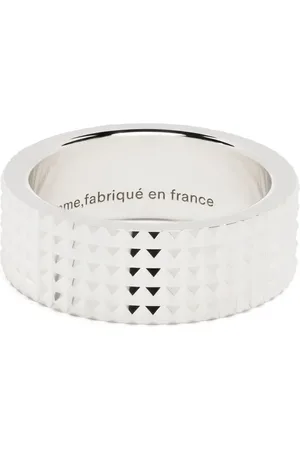 Le Gramme Guilloché pyramid ribbon ring