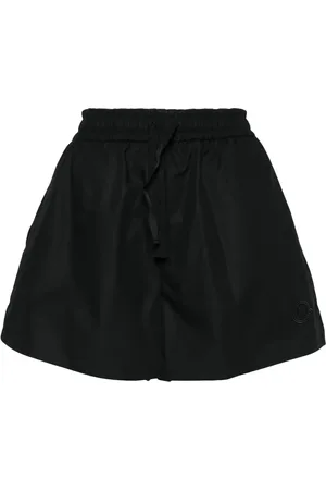 Moncler Logo-appliqu?? poplin shorts