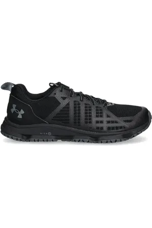 Under Armour Micro G® Strikefast sneakers