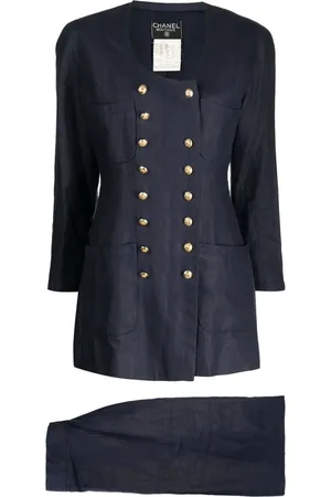 CHANEL 2022 linen skirt suit