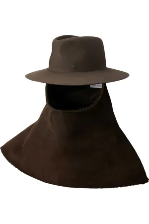 Le Mont St Michel Charles hooded hat