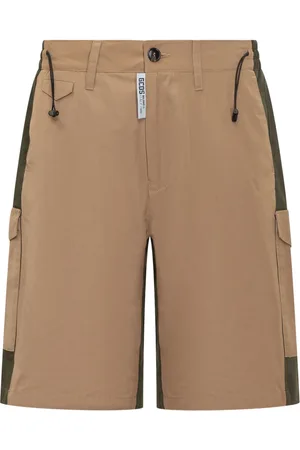 GCDS Panelled shorts