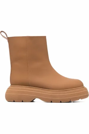 Gia Borghini Chunky sole leather ankle boots