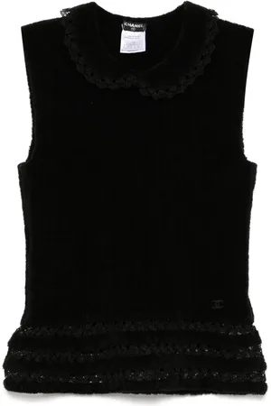 CHANEL 2002 sleeveless top