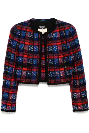 CHANEL 1994 ensemble collarless jacket sleeveless top