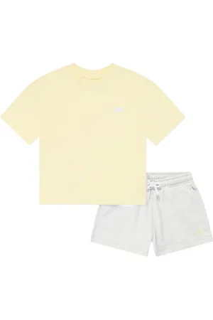 New Balance Logo-embroidered shorts set
