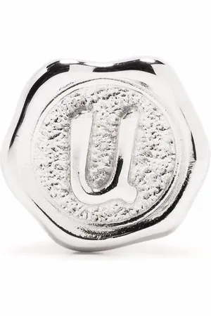 Maria Black Letter U coin
