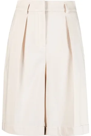 LORENA ANTONIAZZI Pleat-detail knee-length shorts