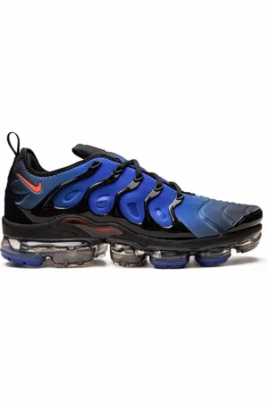 Nike Air Vapormax Plus "Black/Bright Crimson" sneakers