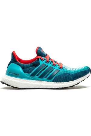 adidas Ultraboost low-top sneakers