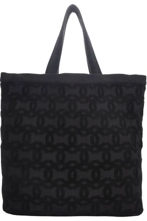 CHANEL 2005 XL Cruise Resort tote bag