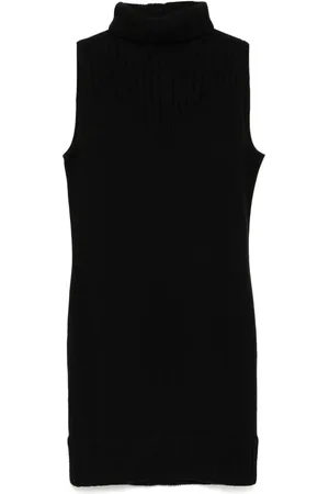 CHANEL 2004 sleeveless shift dress