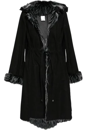 CHANEL 2002 faux-fur trim velvet coat
