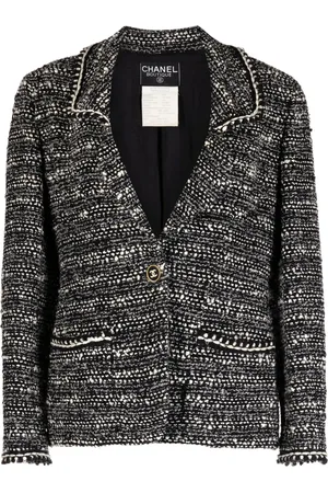 CHANEL 1994 boucle single-breasted jacket