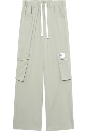 Izzue Logo-appliqué cargo trousers