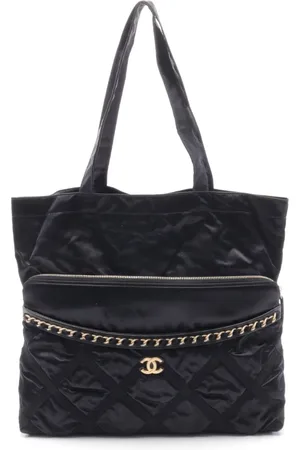 CHANEL 2021-2022 Coco Mark clutch bag
