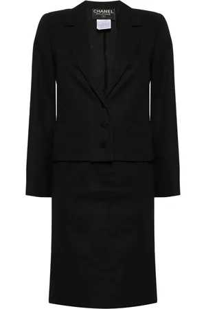 CHANEL 1998 single-breasted skirt suit