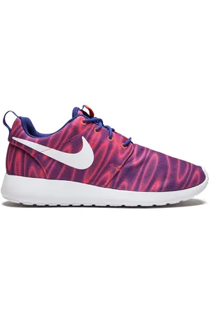 Nike Roshe One sneakers