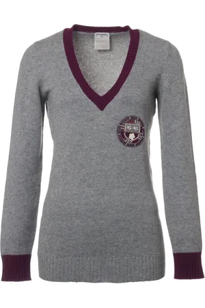CHANEL Crest-detail sweater