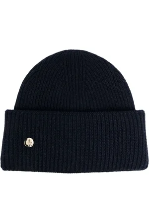 Tommy Hilfiger Logo charm knitted beanie