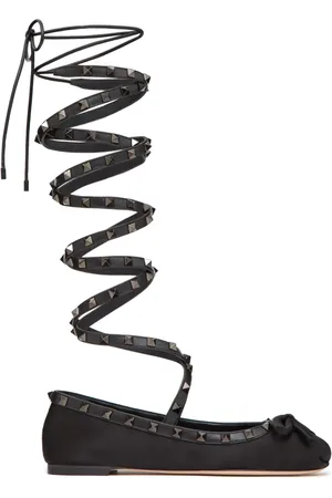 VALENTINO GARAVANI Rockstud satin ballerina shoes