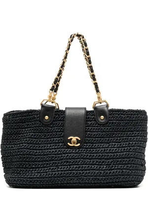 CHANEL 2005-2006 CC Turn-lock woven tote bag