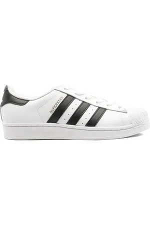 adidas Superstar low-top sneakers